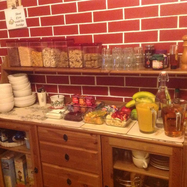 אבימור Dunroamin Bed And Breakfast מראה חיצוני תמונה