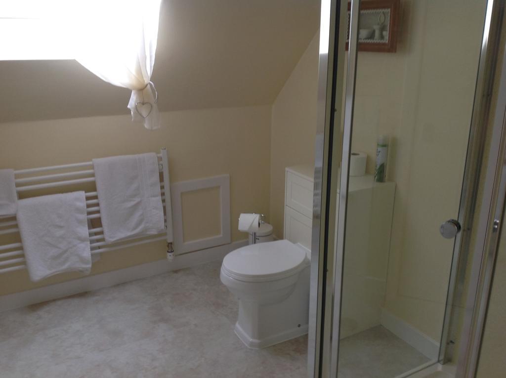 אבימור Dunroamin Bed And Breakfast מראה חיצוני תמונה