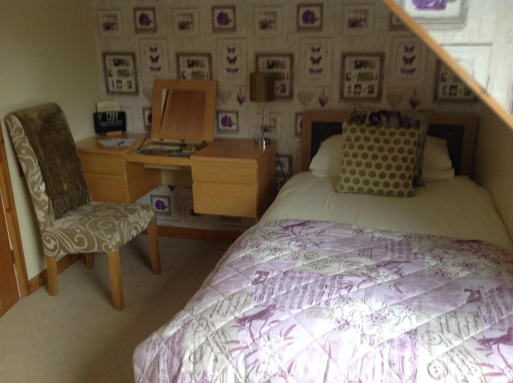 אבימור Dunroamin Bed And Breakfast מראה חיצוני תמונה