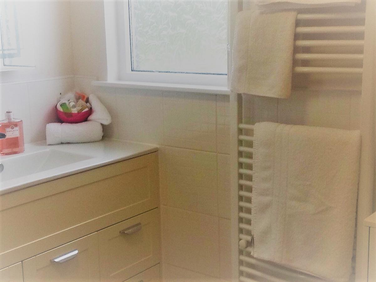 אבימור Dunroamin Bed And Breakfast מראה חיצוני תמונה